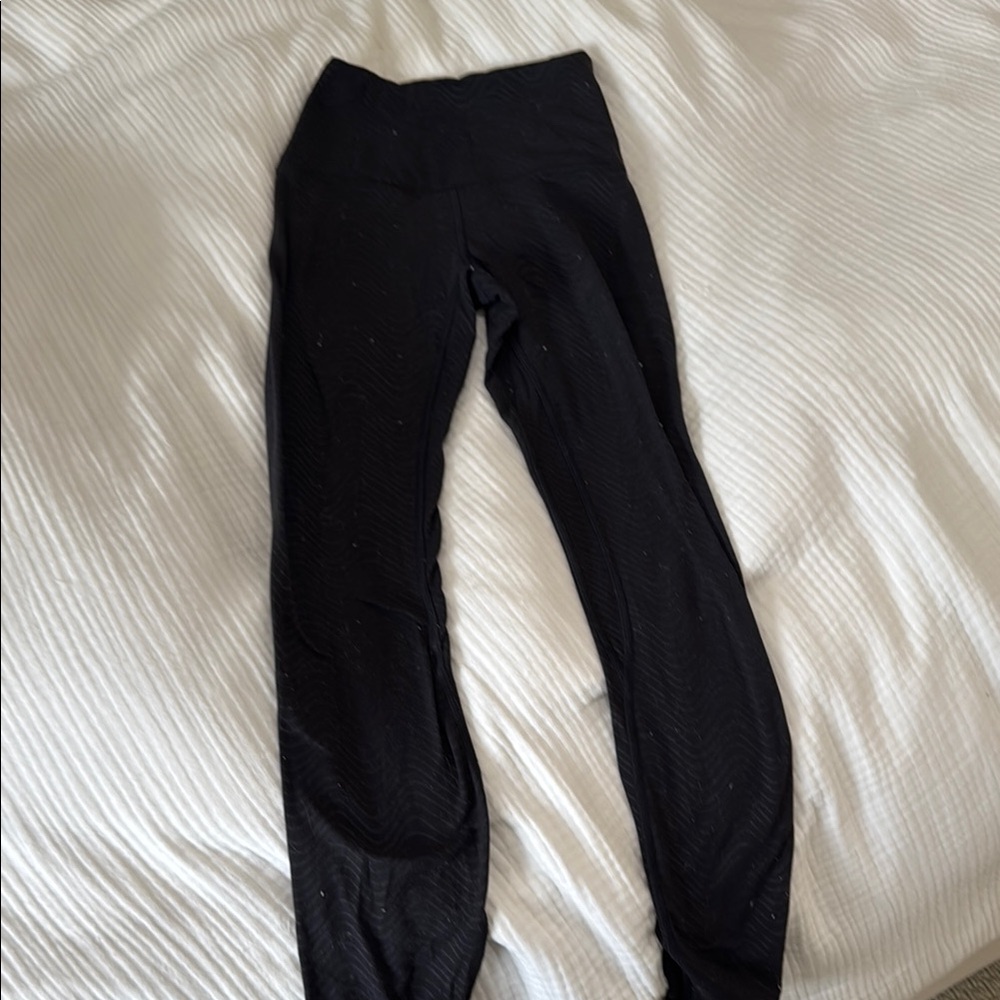 lululemon Black Leggings with swiftly design